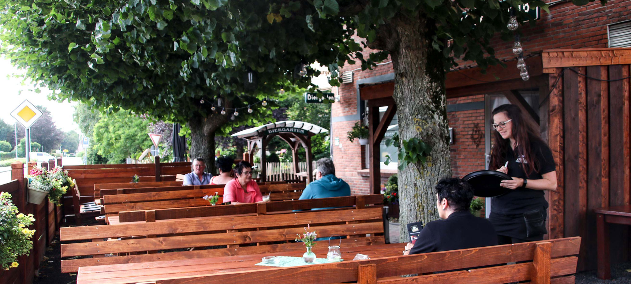 Groons Gaststuuv Grossheide Biergarten